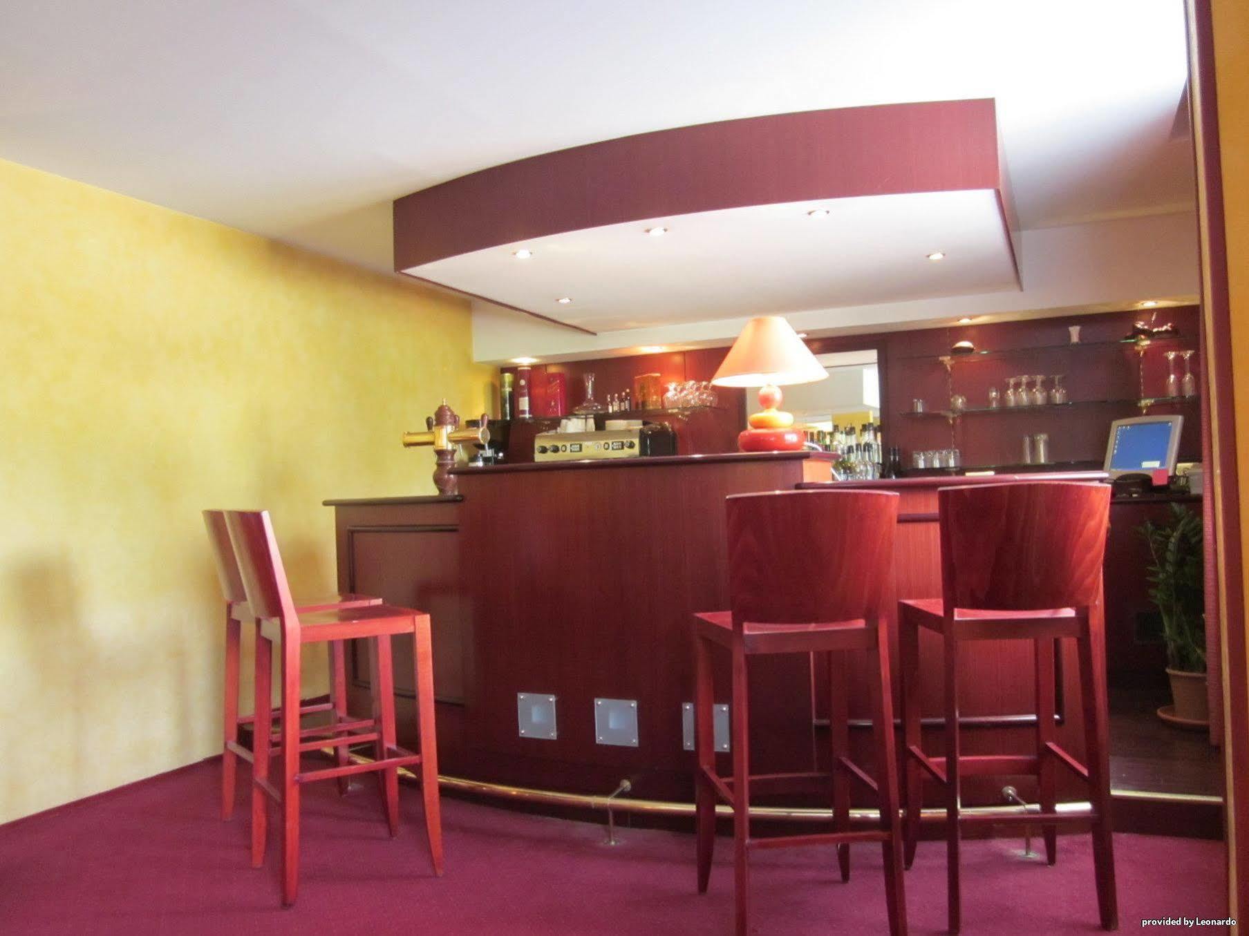 Kyriad Tours - Joue-Les-Tours Joué-lés-Tours Restaurante foto